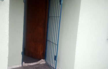 Casa em Perus com 1 suíte e 2 dormitórios